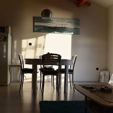 Cosy Sunset Apartment โอมิช ภายนอก รูปภาพ